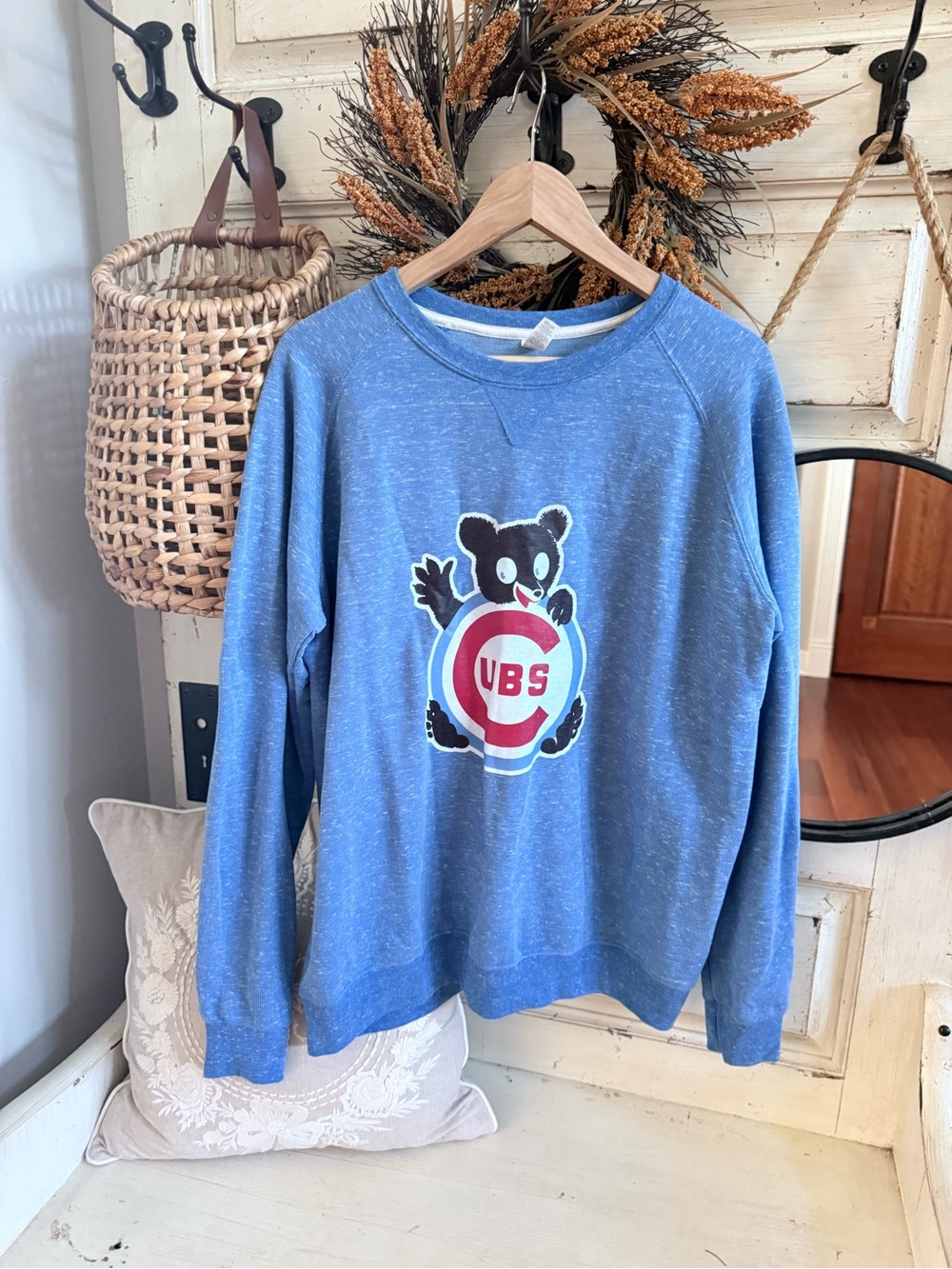 Chicago cubs crewneck